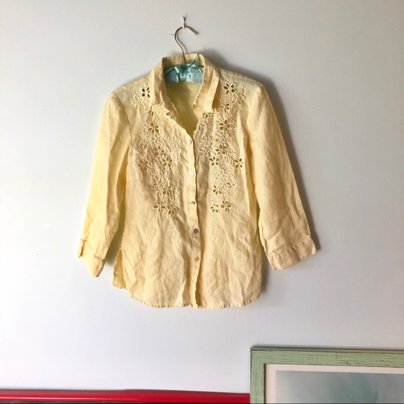 VINTAGE 90s Yellow Linen Flower Button Down Small - Picture 4 of 8